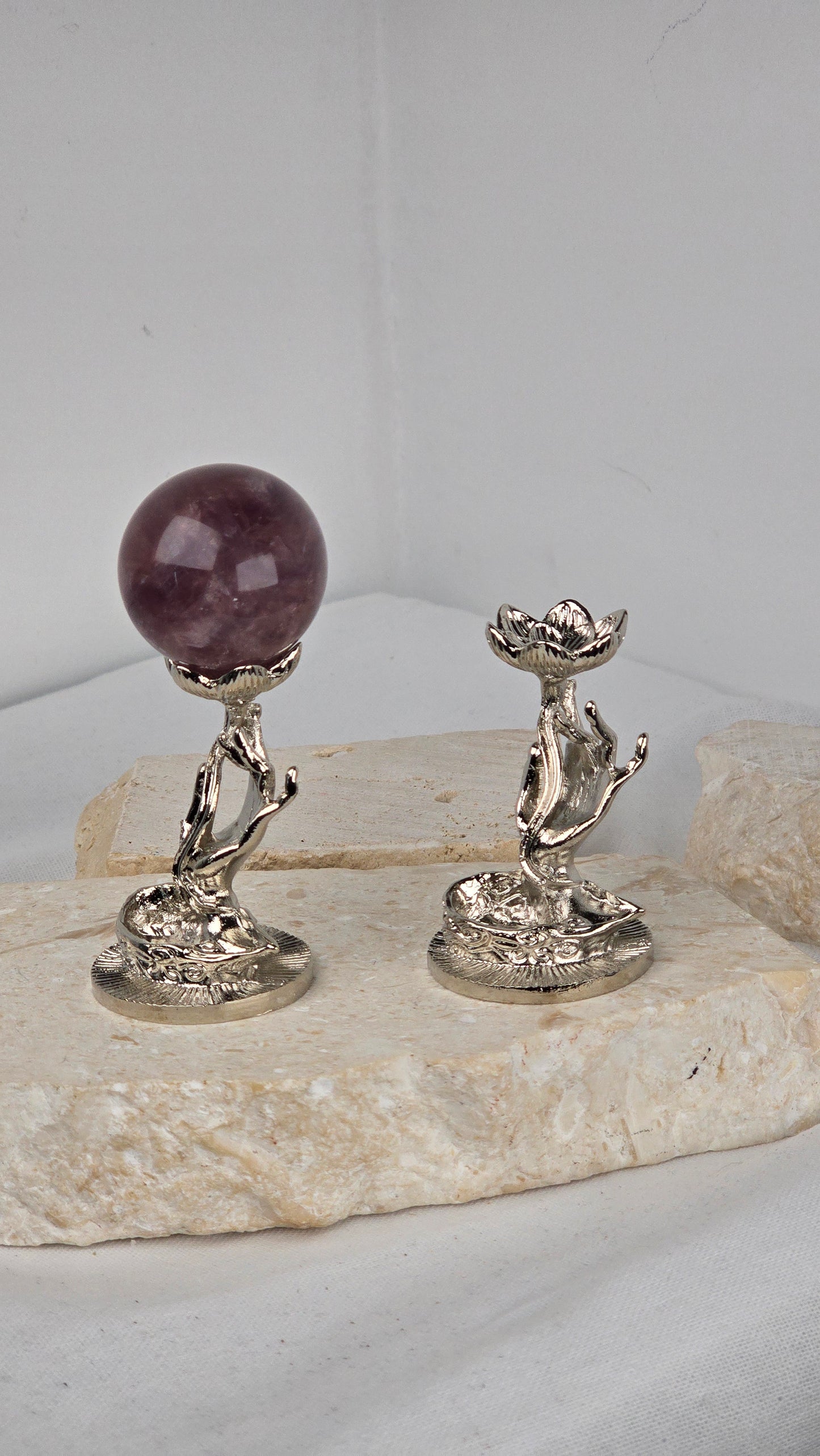 Hand of Buddha Sphere stand