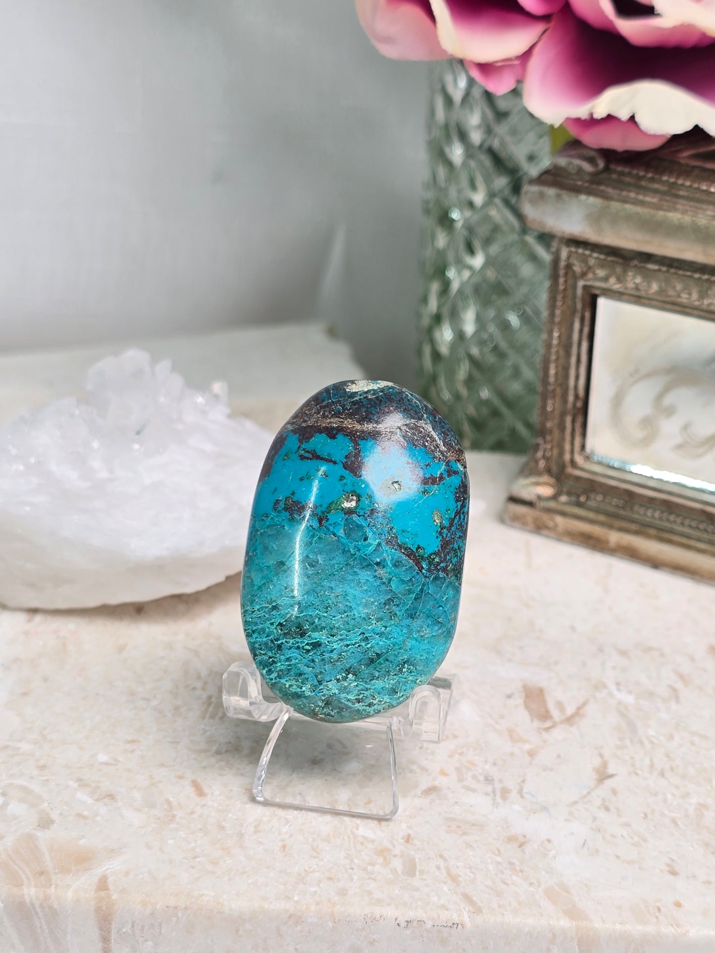 Shattuckite palm stones