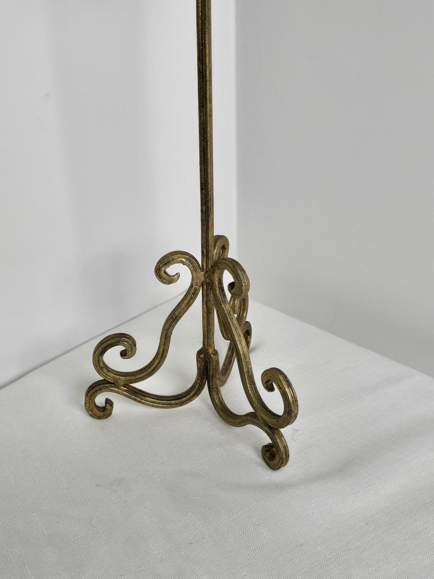 Shabby Chic Gold Metal with Crystal Drop Candle stand