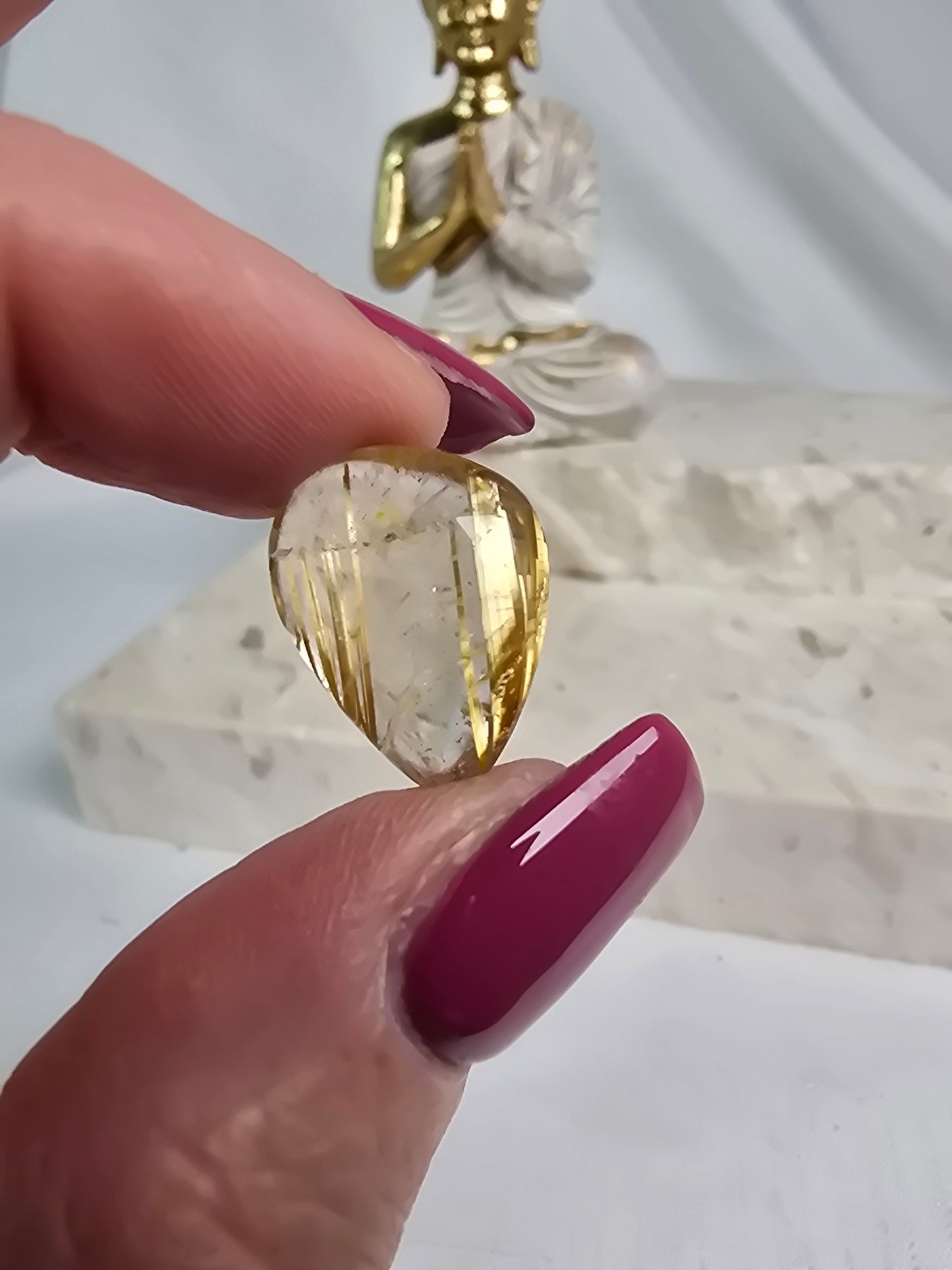 AAA+ Grade Gold Rutile Cabachon