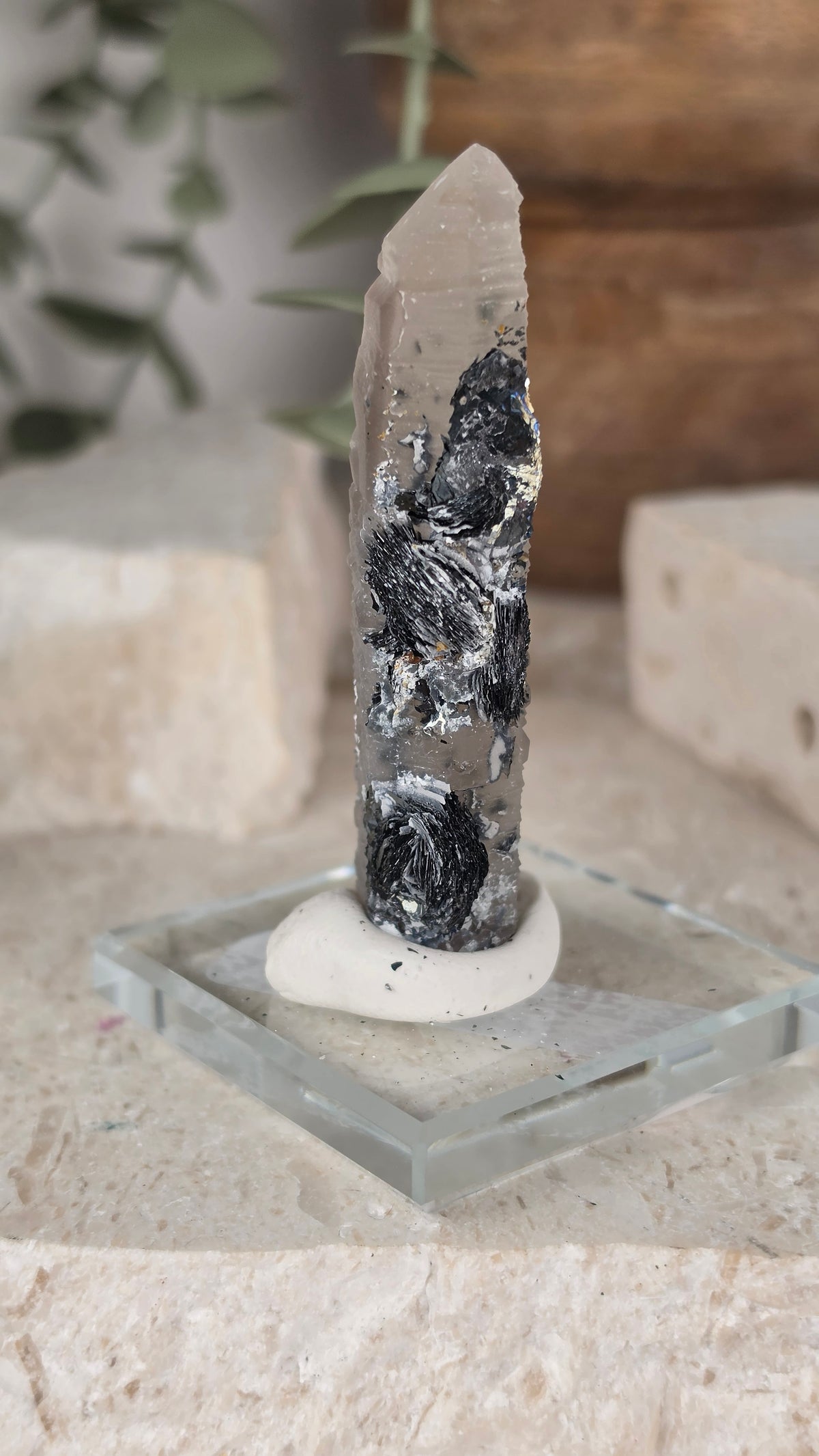 Specularite on Quartz