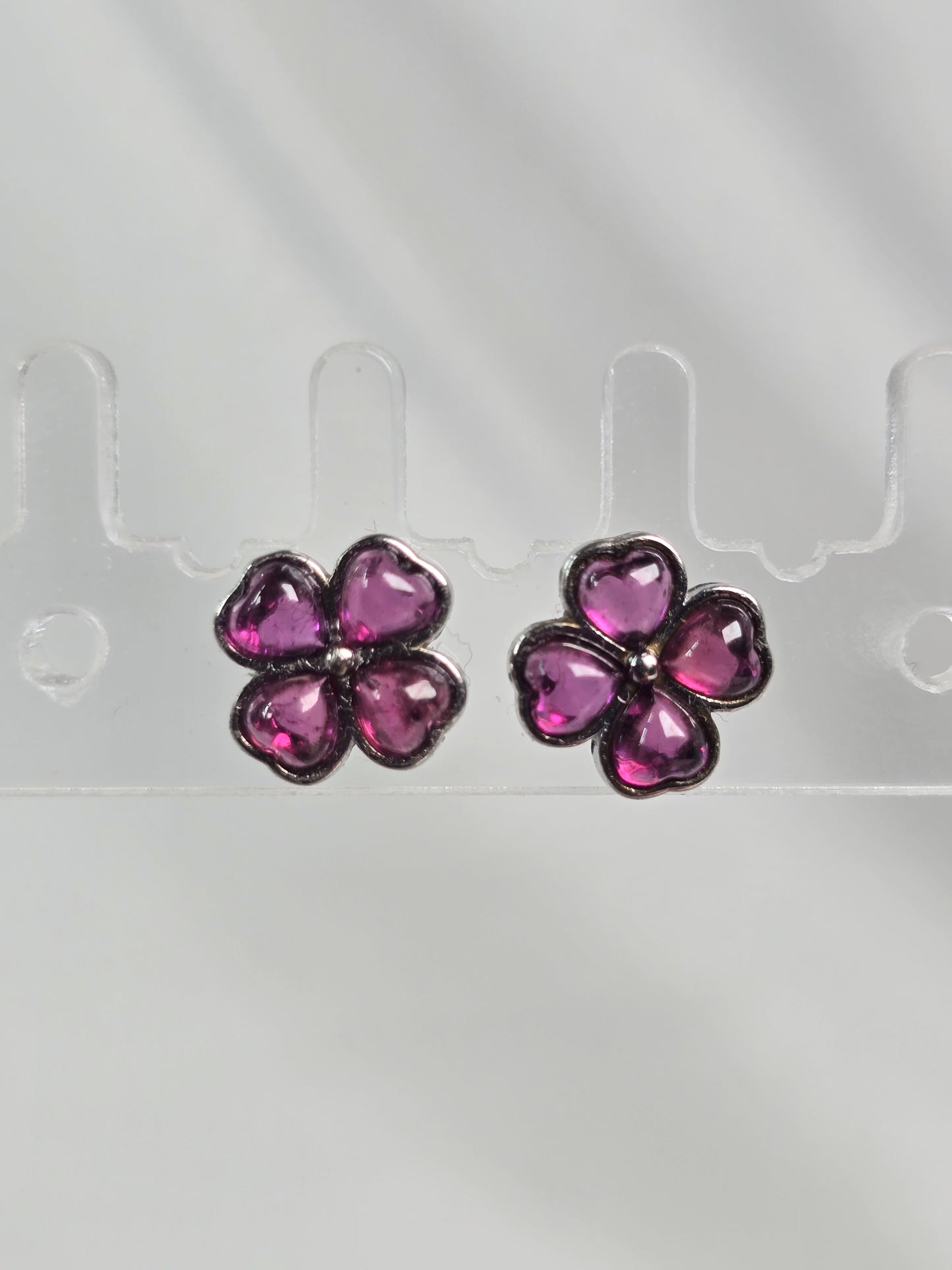 Garnet Clover Sterling Silver stud Earrings