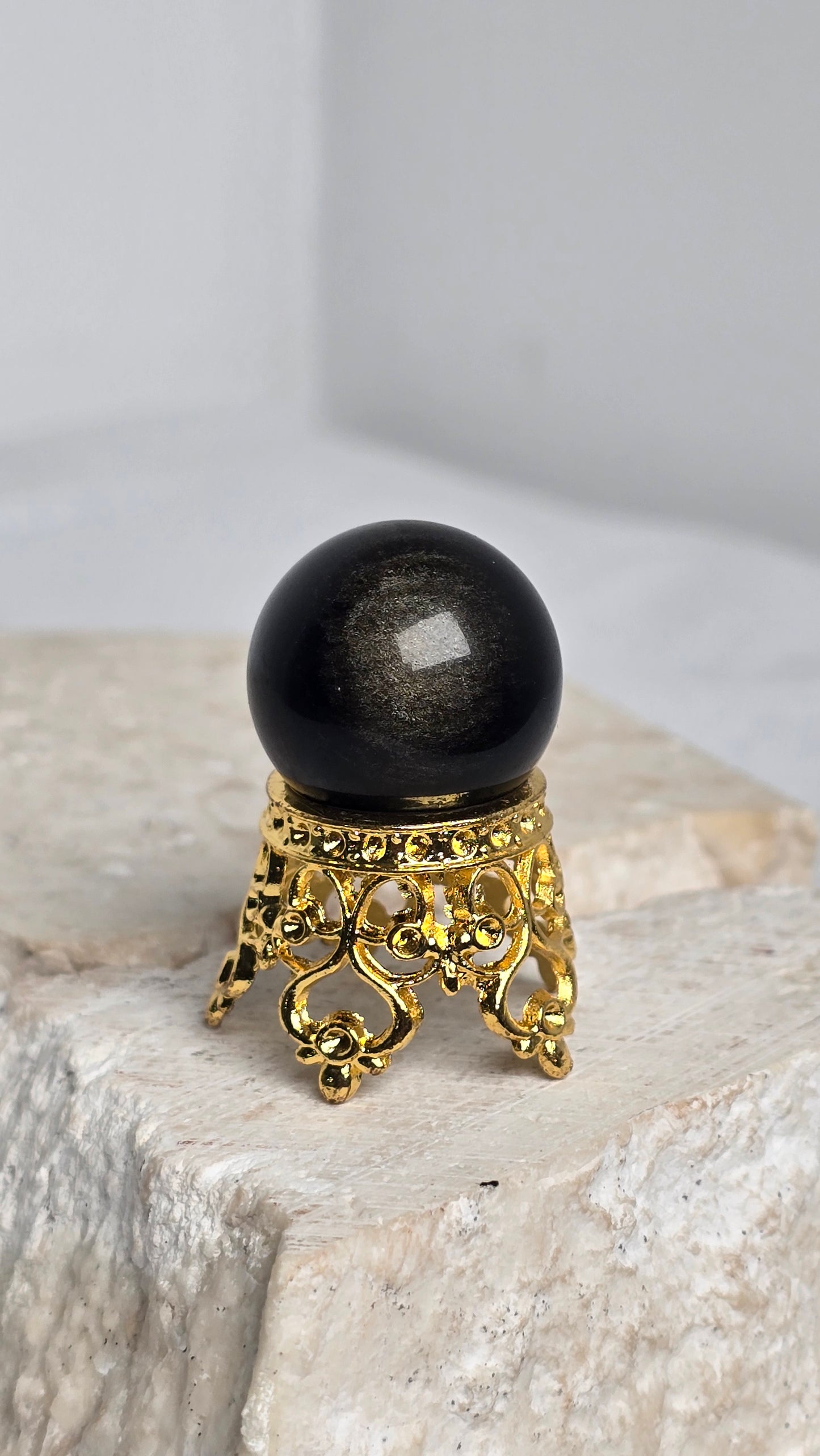 2cm Gold Sheen Obsidian Spheres
