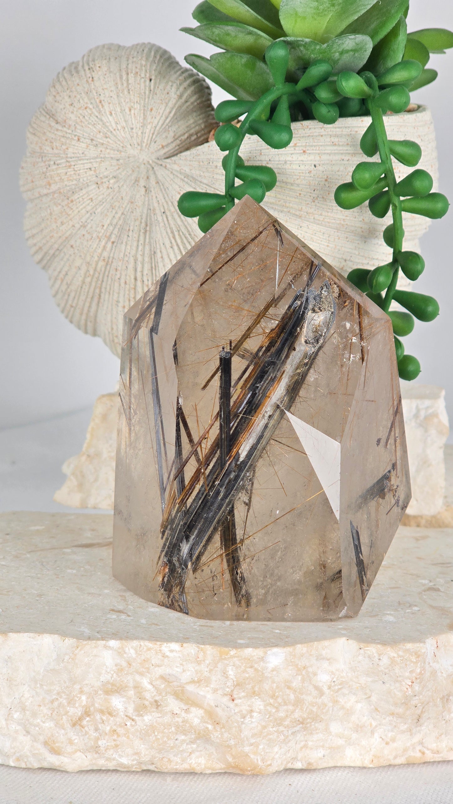 Mish72 Rutile Tower