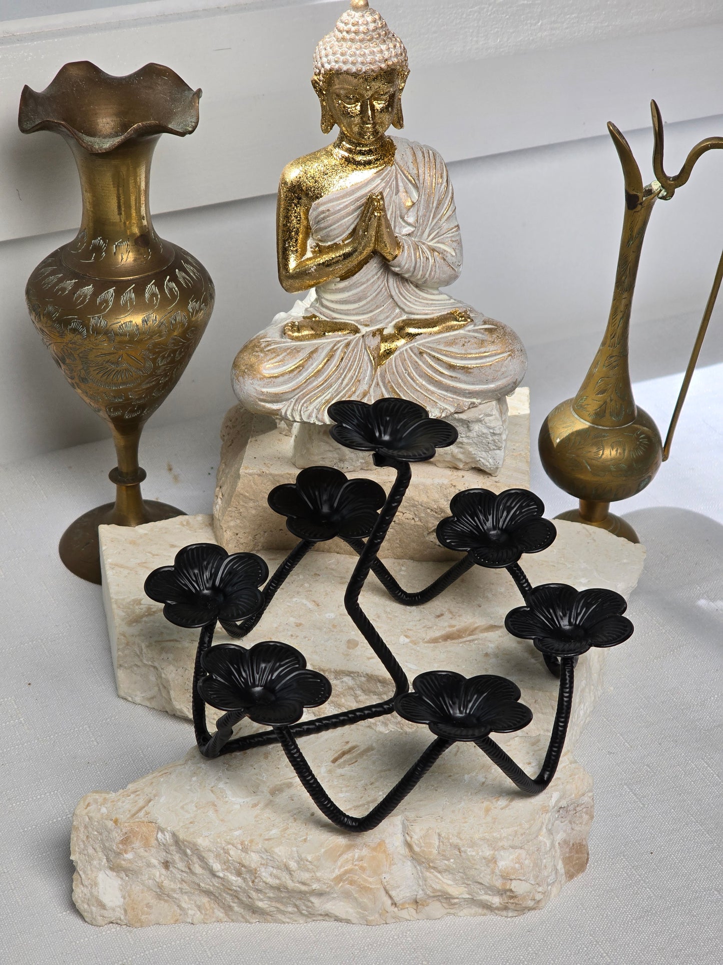 Black Metal Flower 7 Sphere Stand