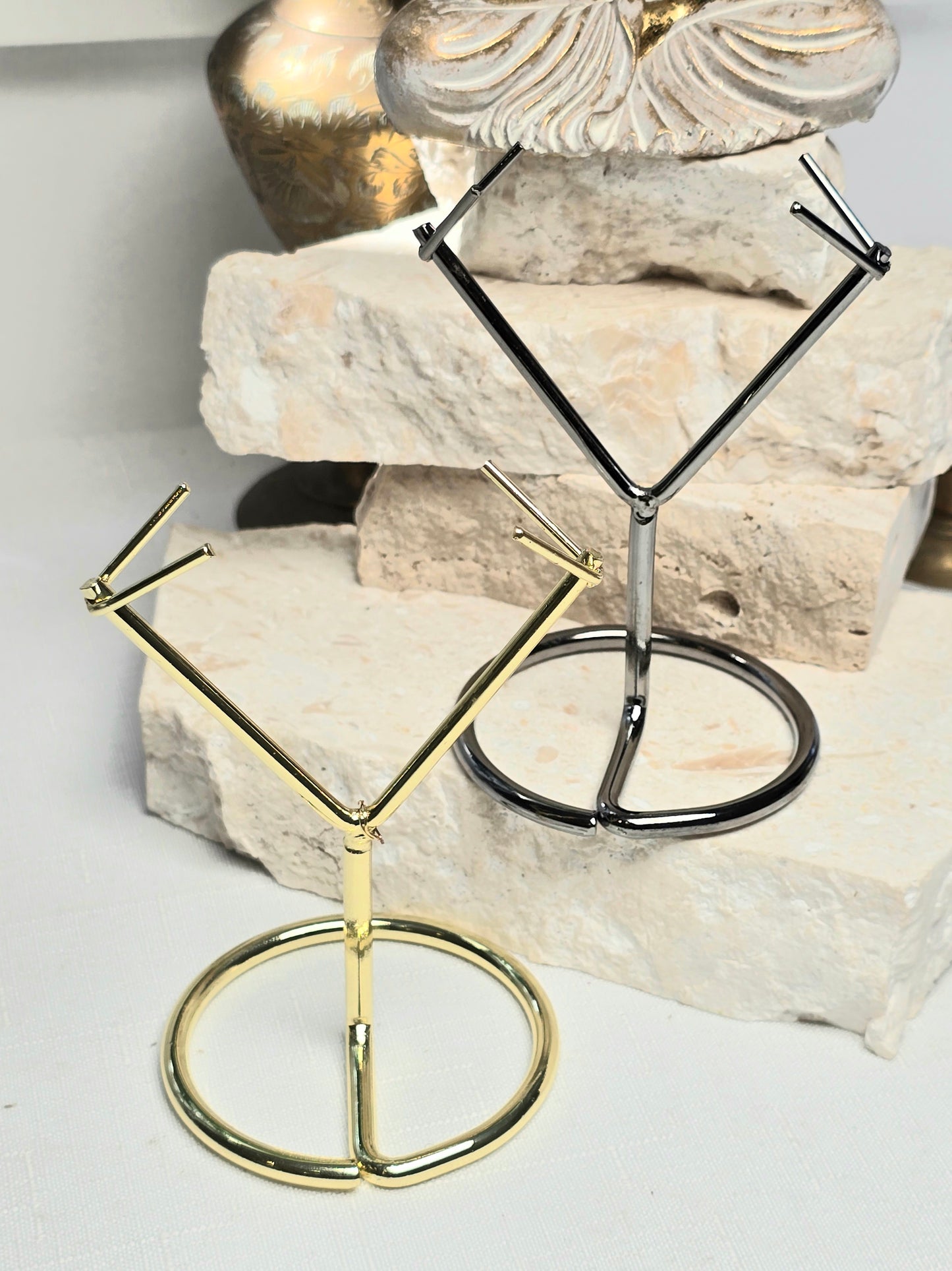 Metal Stands for Diamond shape Carvings