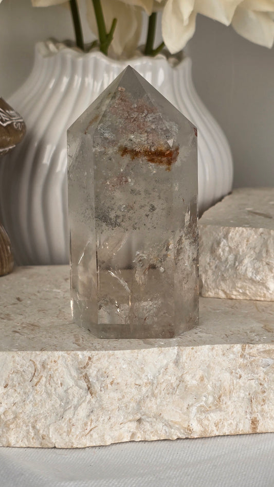 White Garden Quartz Tower