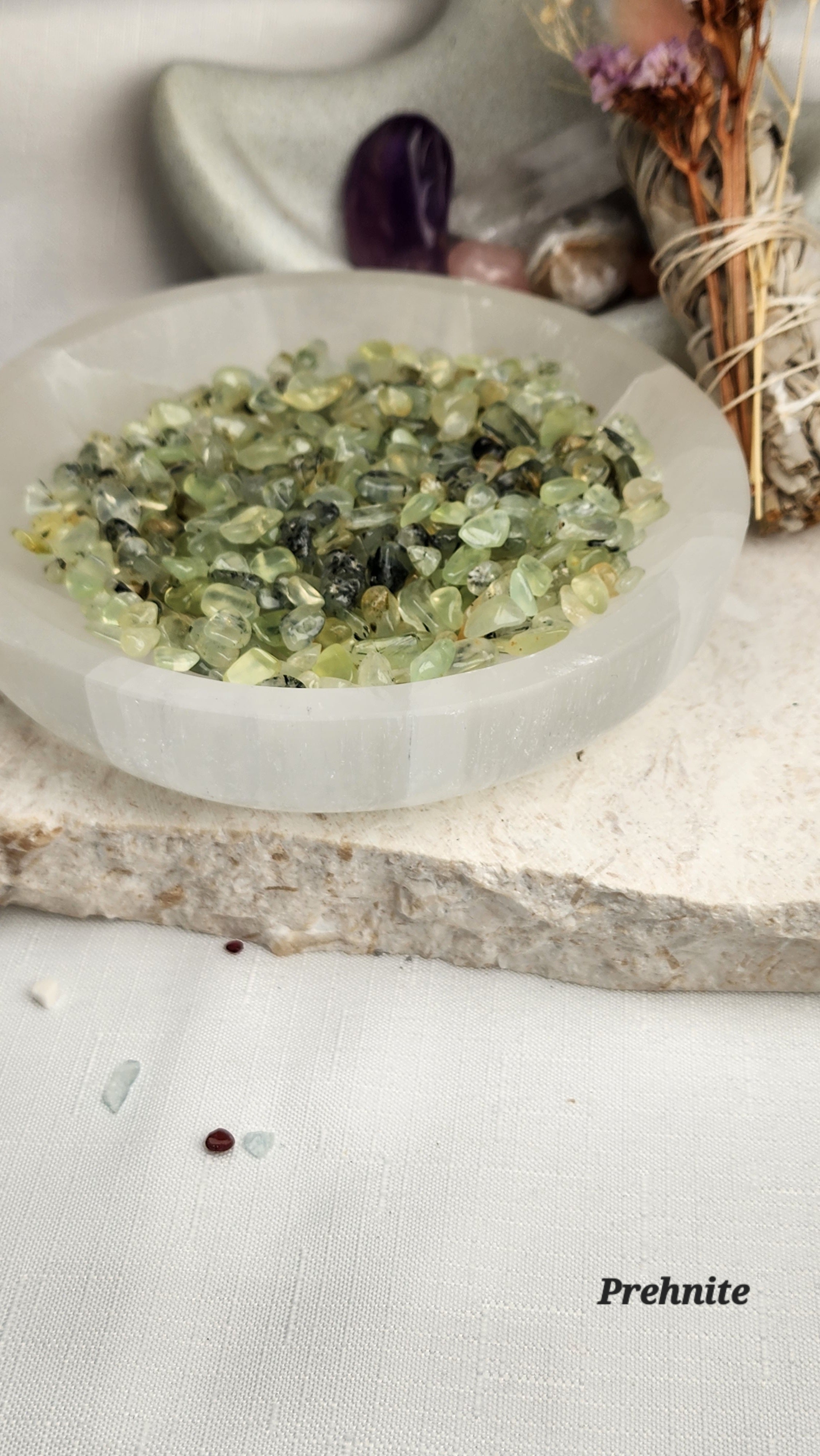 Solstice Chip Prehnite Chips – crystalsolstice
