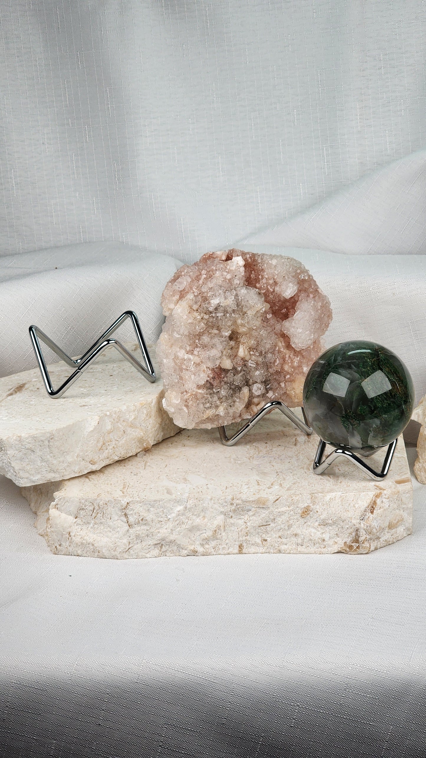Silver Endless Wave Sphere/Specimen Stand