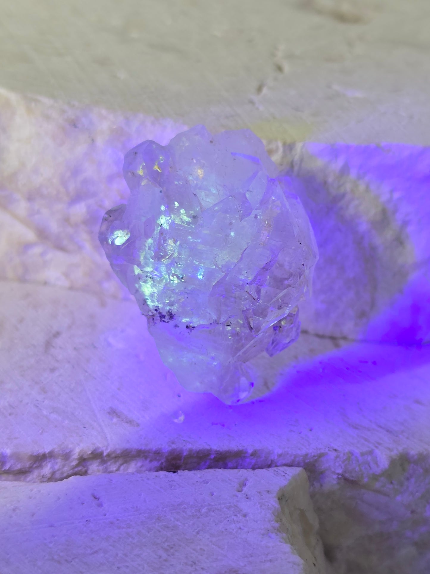 Petroleum skeleton Quartz specimen