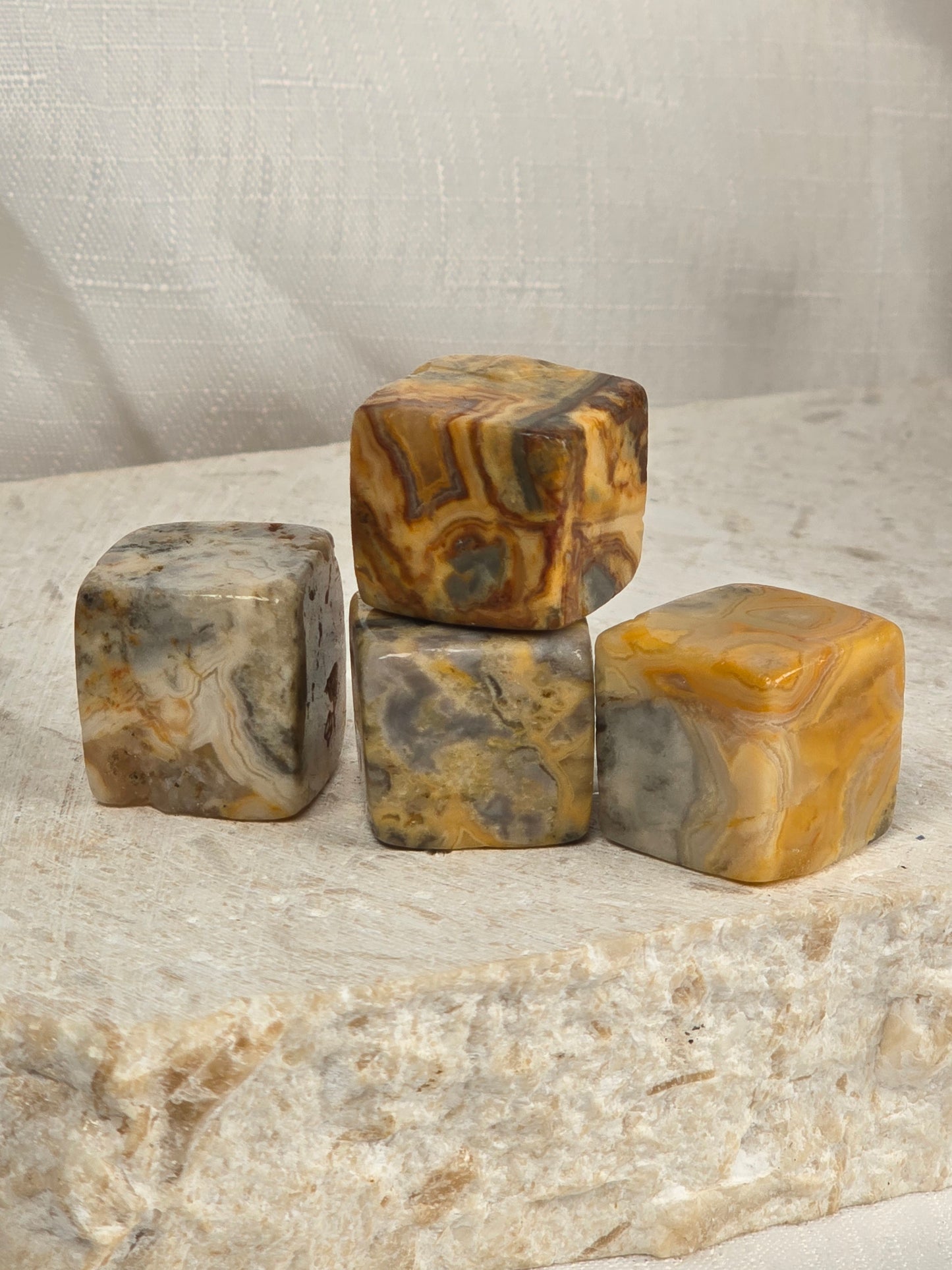 Crazy lace Agate 2cm Cubes