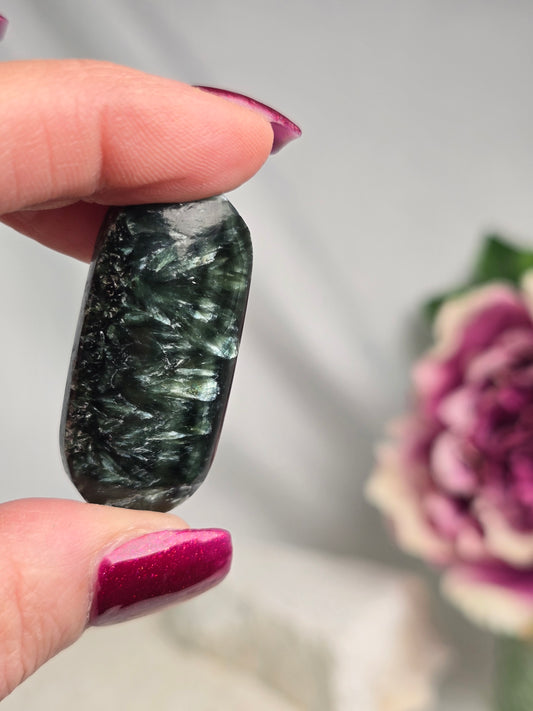 Seraphinite Mini Palm Stones