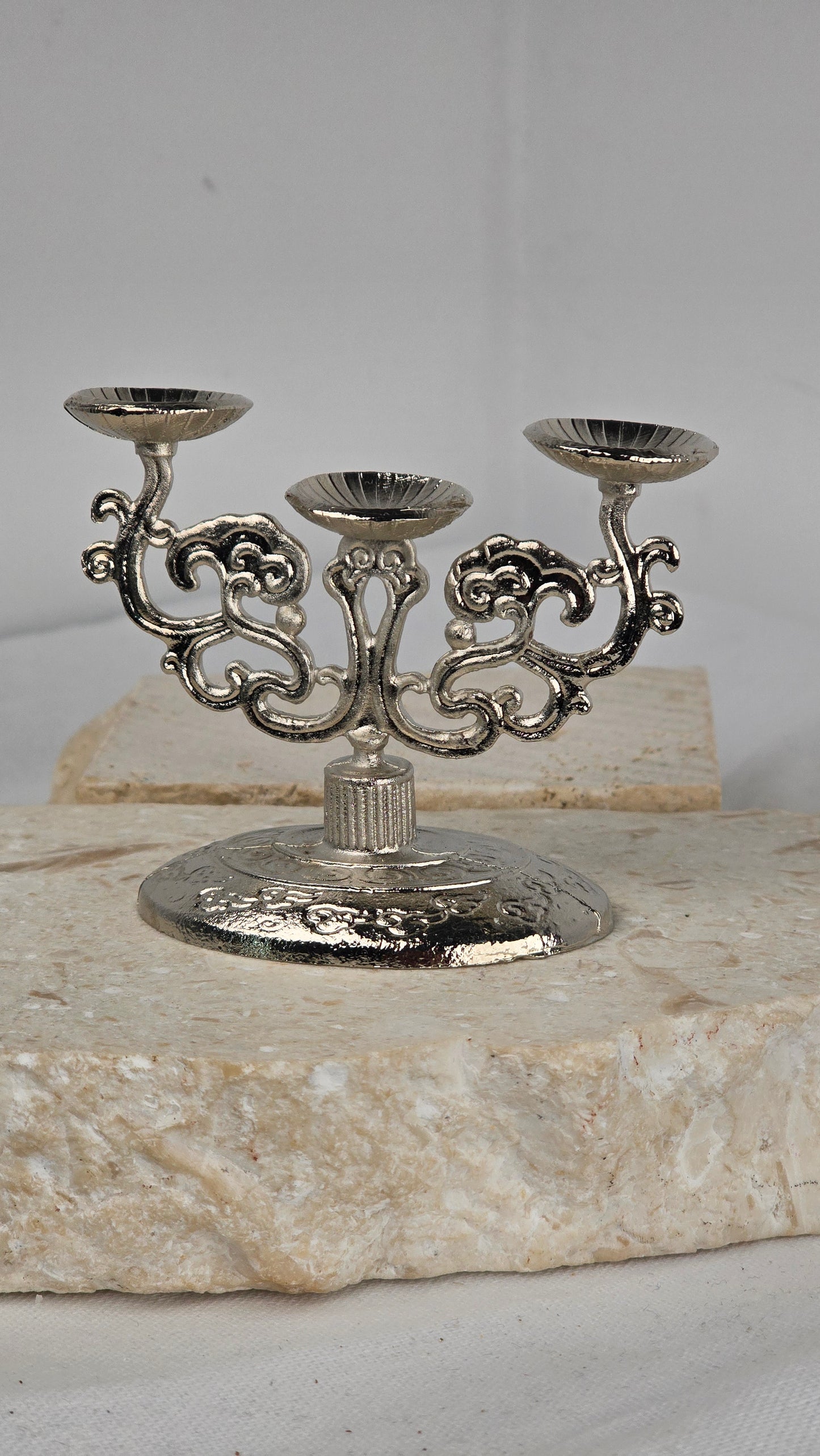 Candelabra Sphere stand