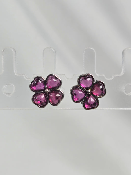 Garnet Clover Sterling Silver stud Earrings